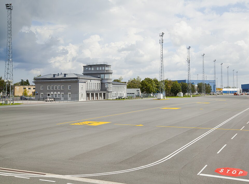 Estonia — local market for mobile commerce apps