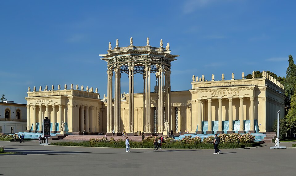 Uzbekistan — service booking platforms for local businesses