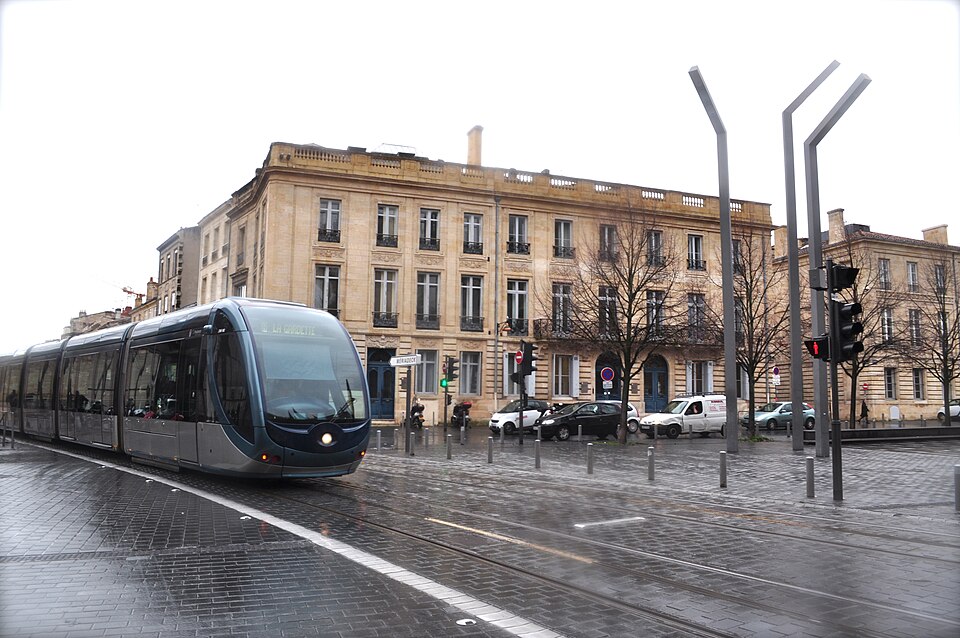 Bordeaux — multi-vendor marketplaces for local businesses