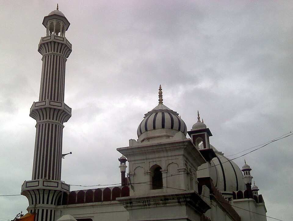 Amravati — local market for international and multi-region stores