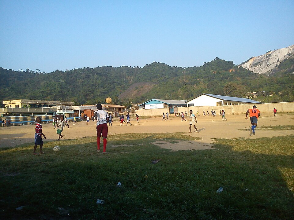 Obuasi — local market for manufacturer and distributor portals