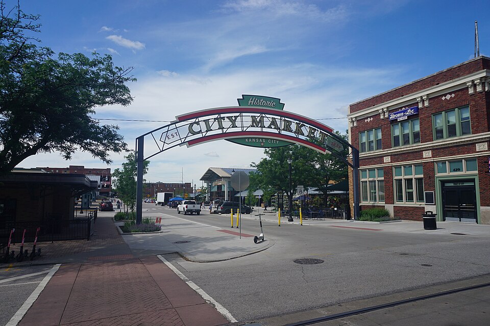 Kansas City — manufacturer and distributor portals for local businesses