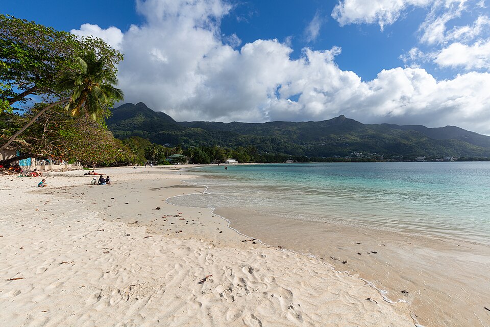 Beau Vallon — local market for multi-vendor marketplaces