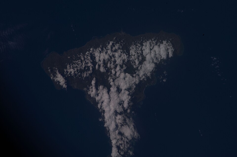 Comoros — local market for custom e-commerce platforms