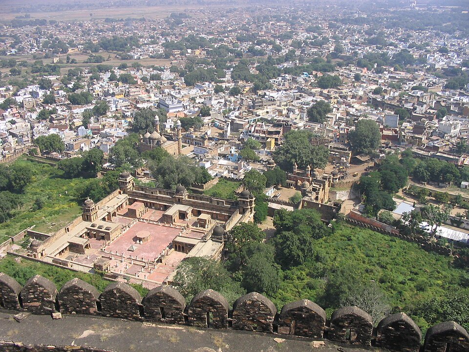 Gwalior — custom e-commerce platforms for local businesses
