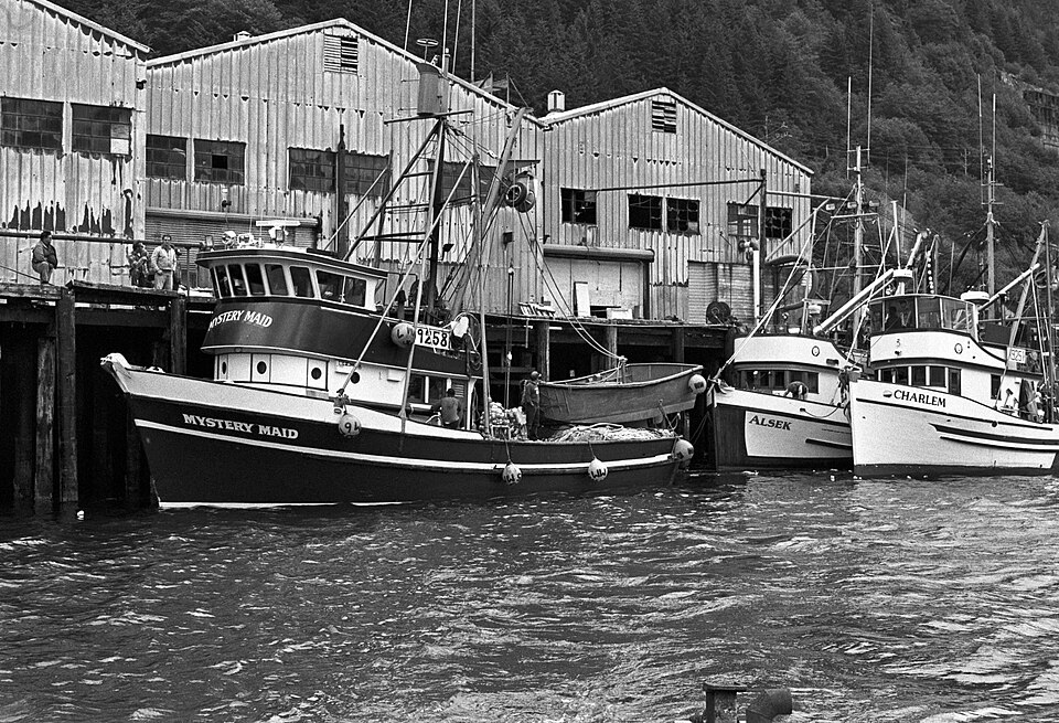 Juneau — B2B and wholesale portals for local businesses