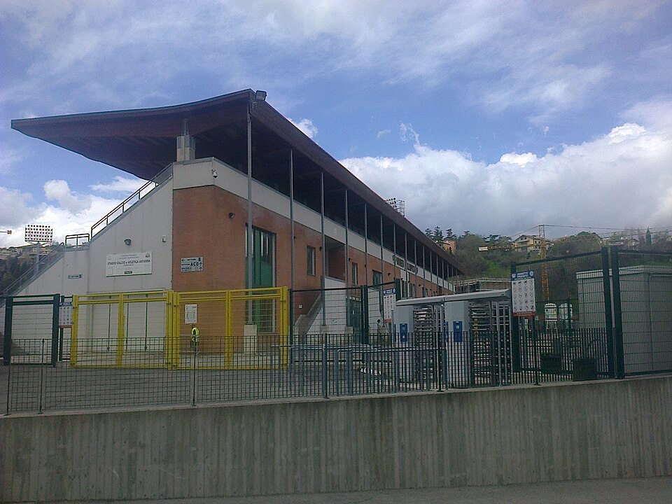 Serravalle — manufacturer and distributor portals for local businesses