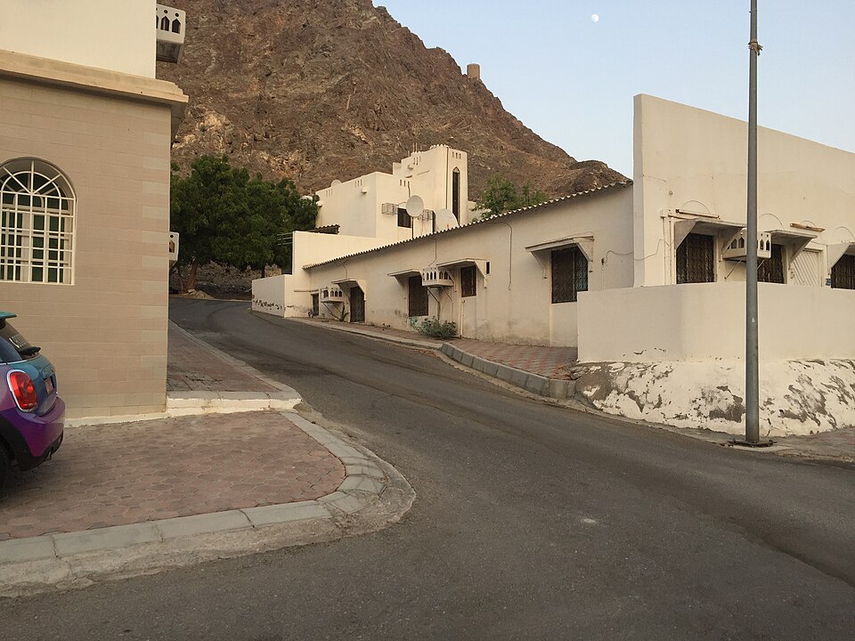 Muscat — local market for multi-vendor marketplaces