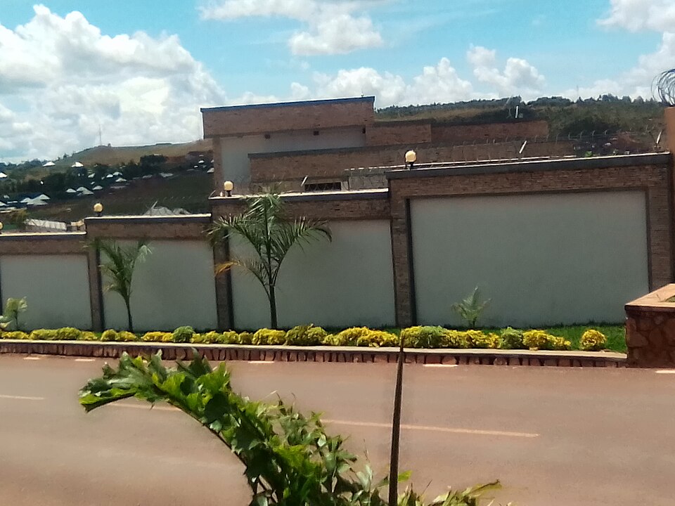 Gitega — online stores for local businesses