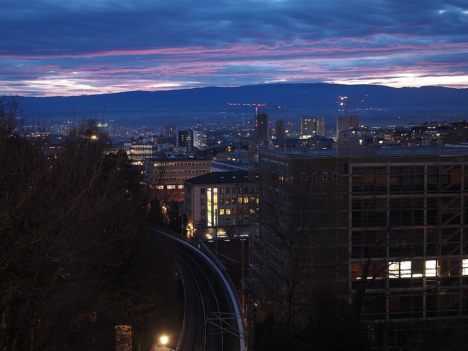 Lausanne — local market for multi-vendor marketplaces
