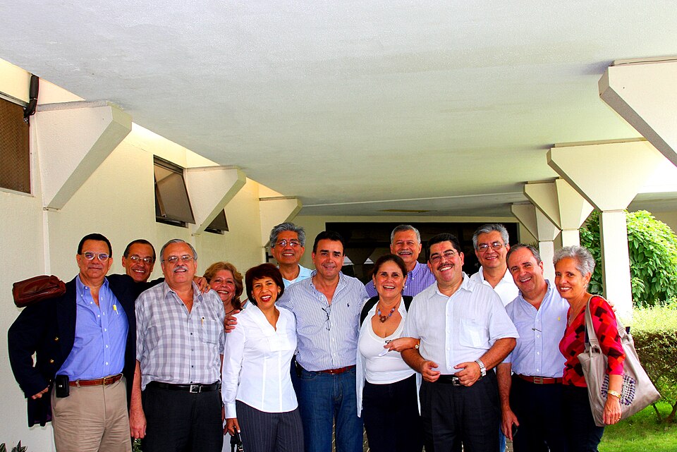 Managua — international and multi-region stores for local businesses