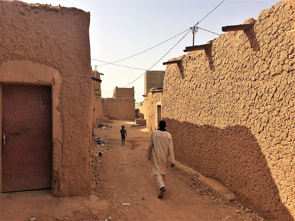Agadez — custom e-commerce platforms for local businesses