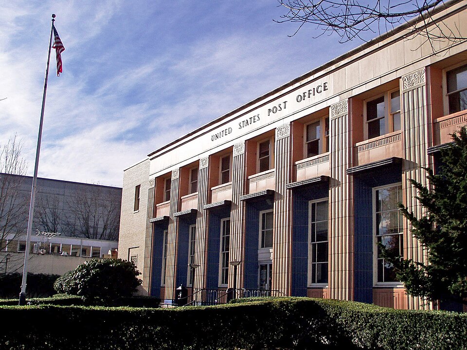 Eugene — local market for manufacturer and distributor portals
