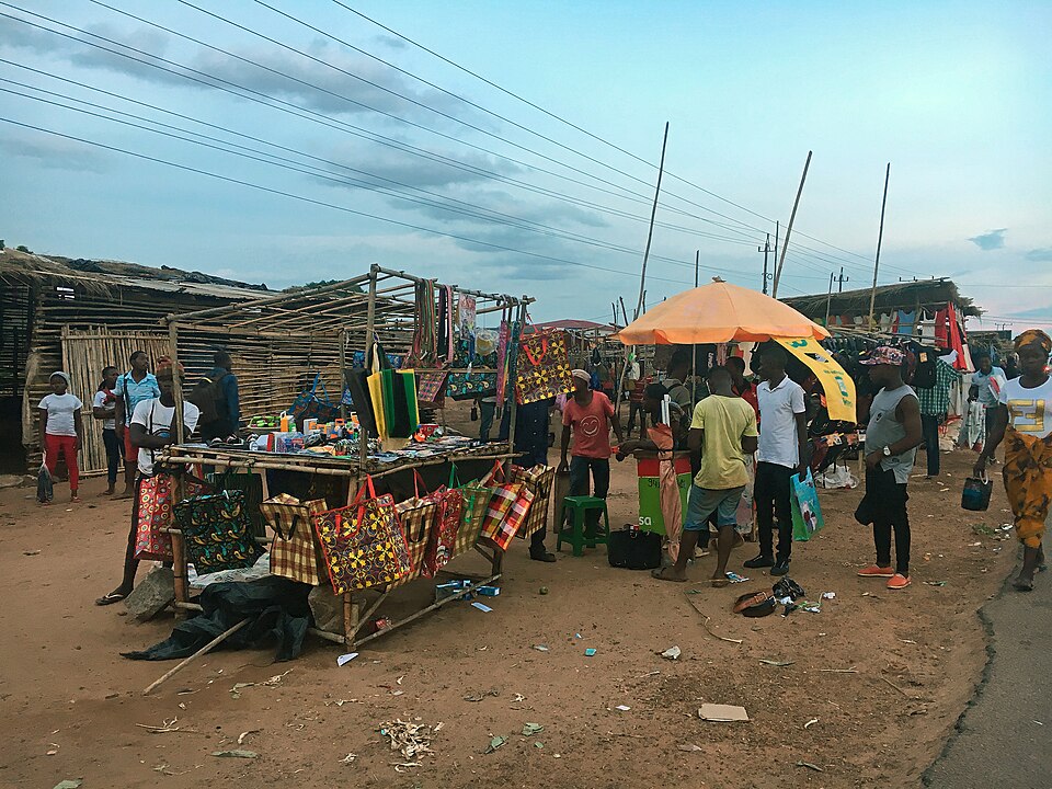 Nampula — local market for B2B and wholesale portals