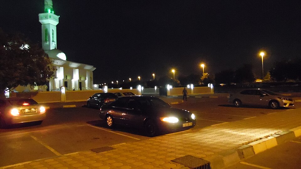 Al Ain — manufacturer and distributor portals for local businesses