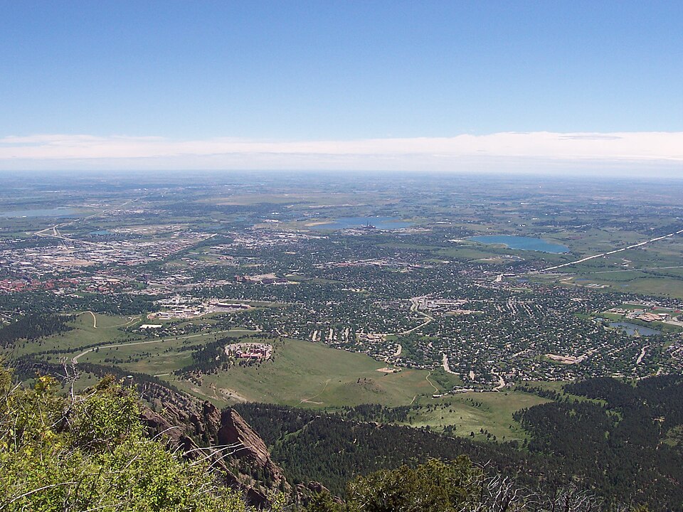 Boulder — local market for manufacturer and distributor portals