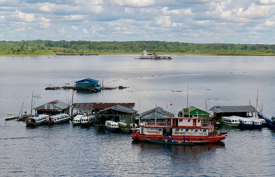 Iquitos — mobile commerce apps for local businesses