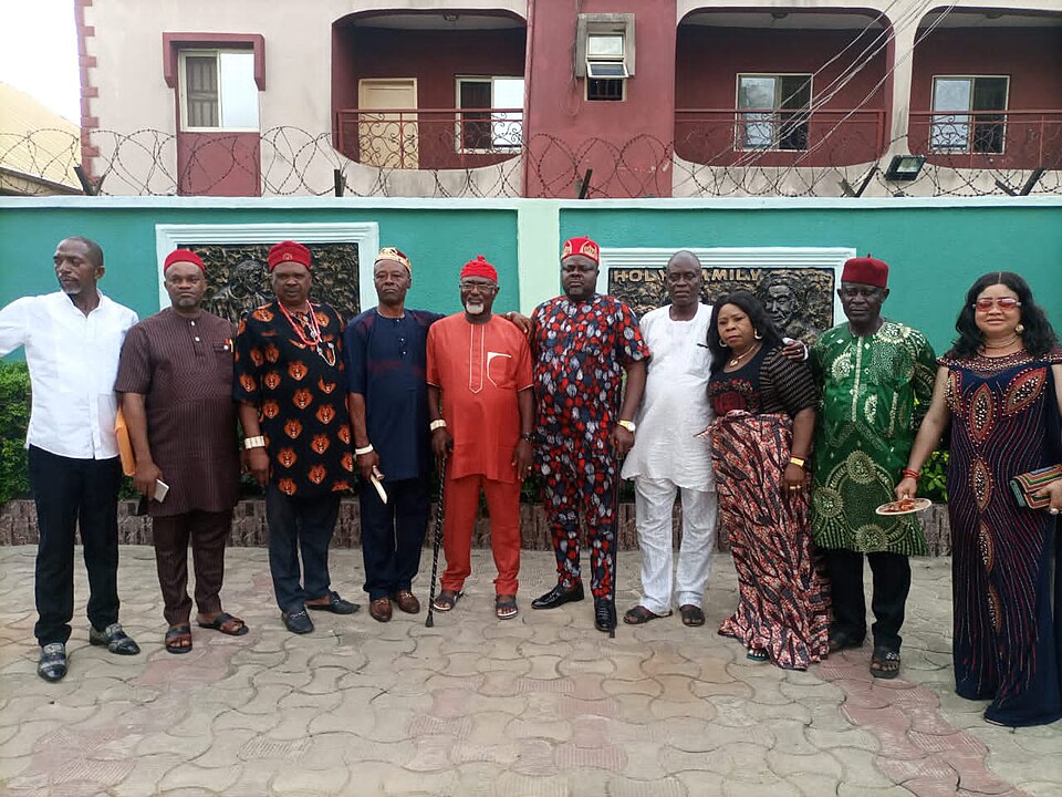 Lagos — international and multi-region stores for local businesses