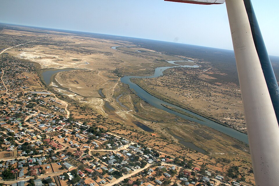 Rundu — local market for mobile commerce apps