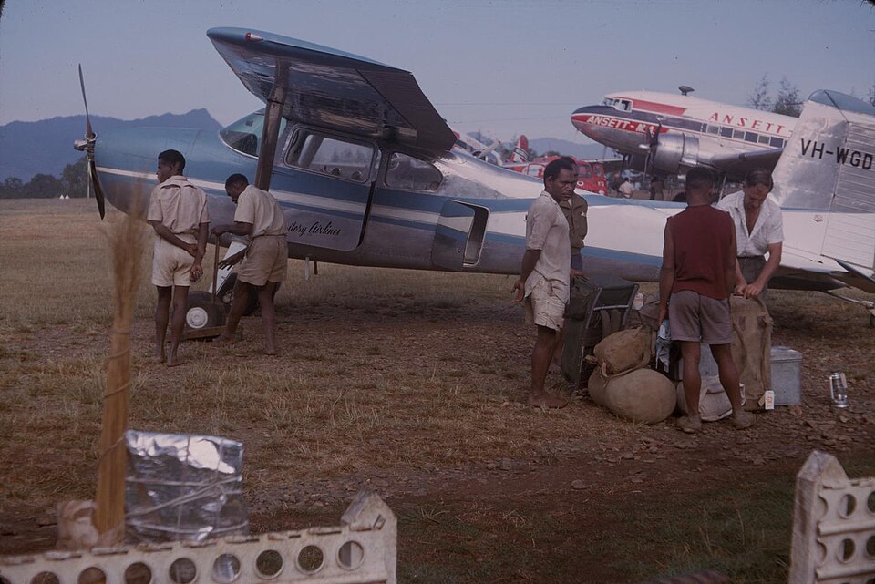 Goroka — local market for online stores