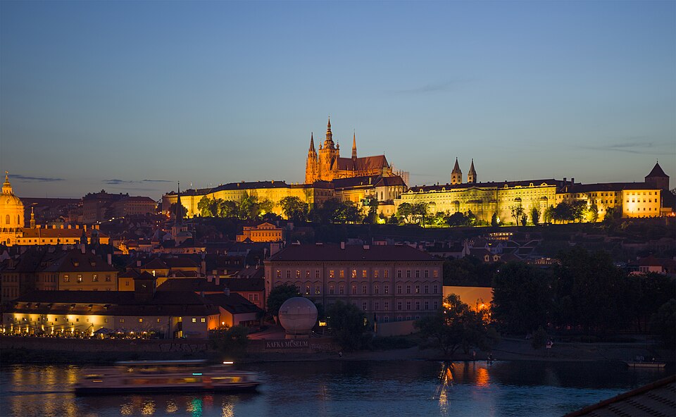 Prague — local market for manufacturer and distributor portals