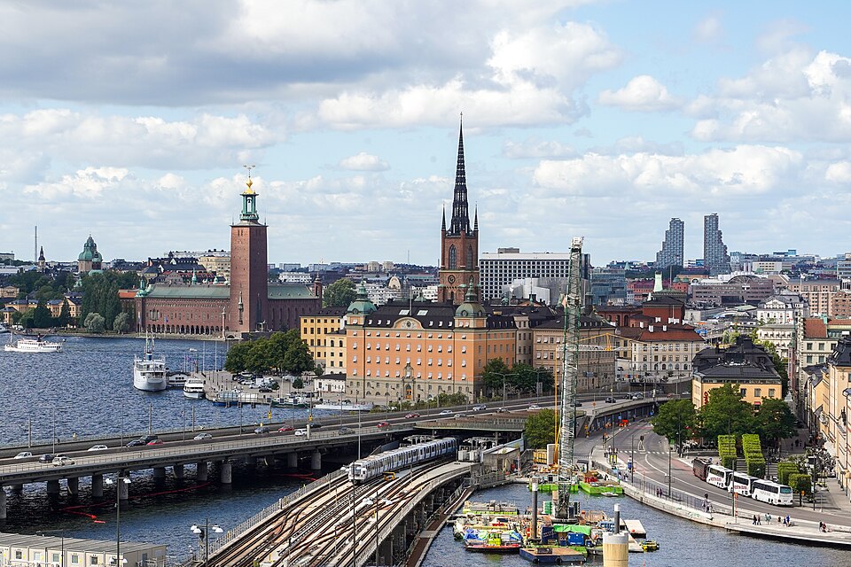 Stockholm — international and multi-region stores for local businesses