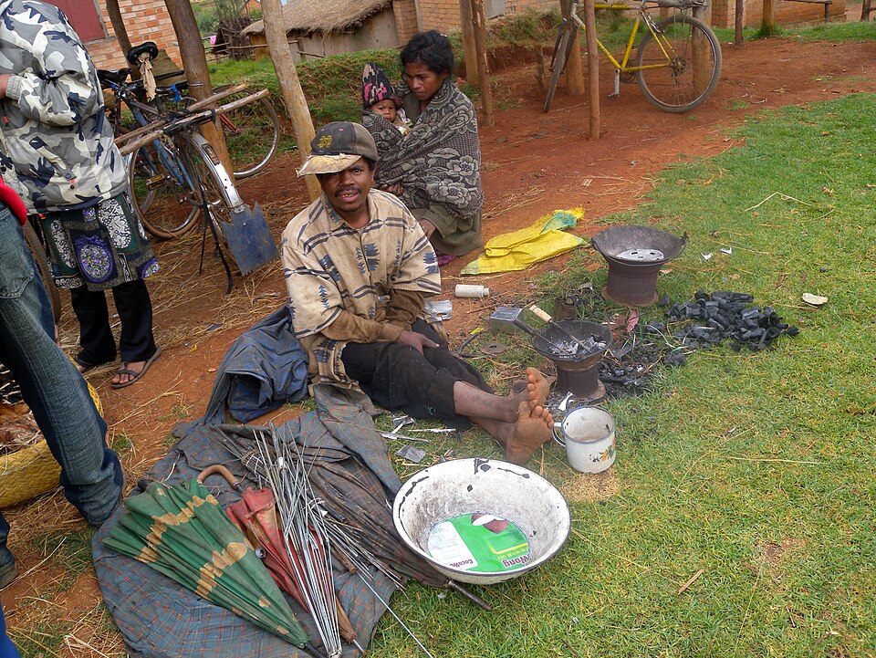Antsirabe — local market for manufacturer and distributor portals