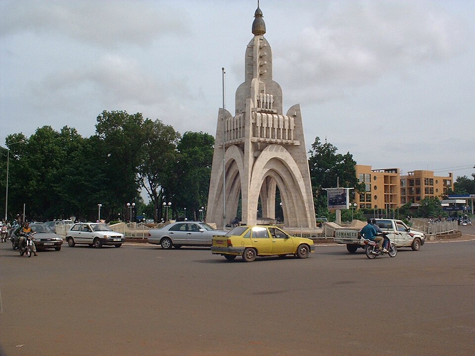 Bamako — custom e-commerce platforms for local businesses