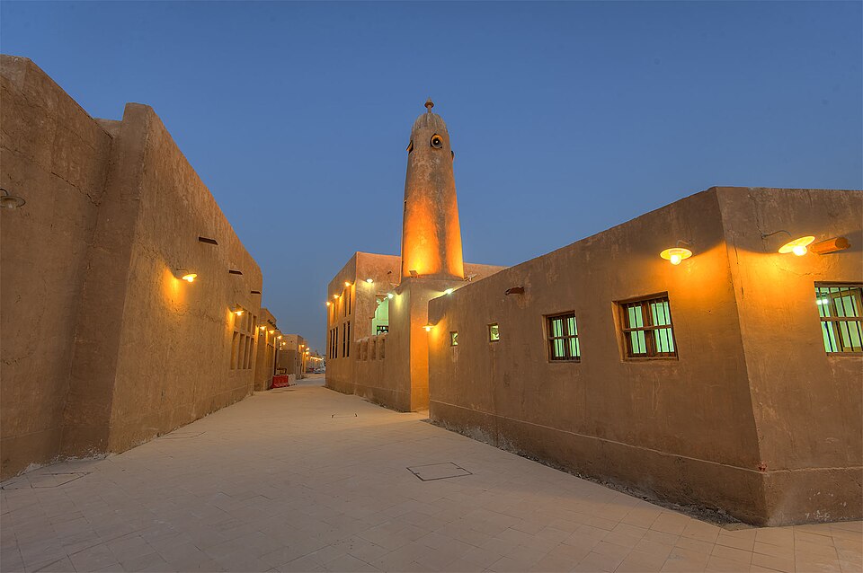 Al Wakrah — local market for international and multi-region stores