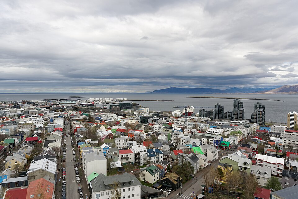 Reykjavík — local market for subscription and membership platforms