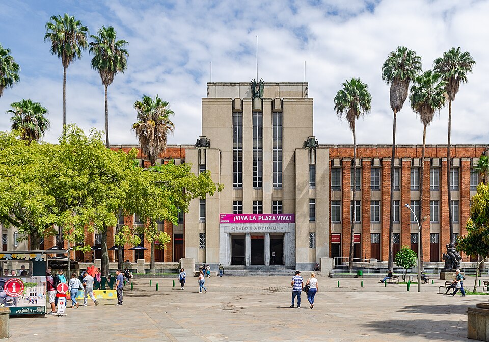 Medellín — local market for service booking platforms