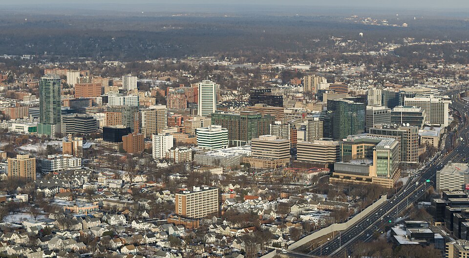 Stamford — local market for online stores