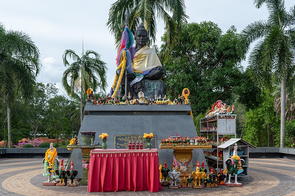 Hat Yai — local market for service booking platforms