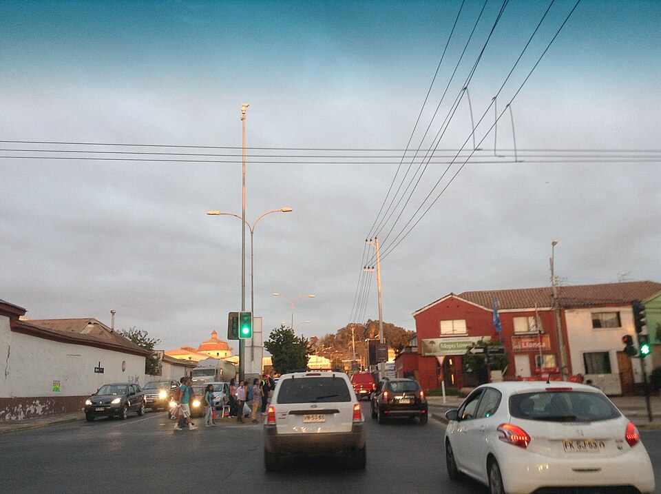 La Serena — international and multi-region stores for local businesses
