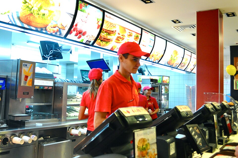 Kyiv — international and multi-region stores for local businesses
