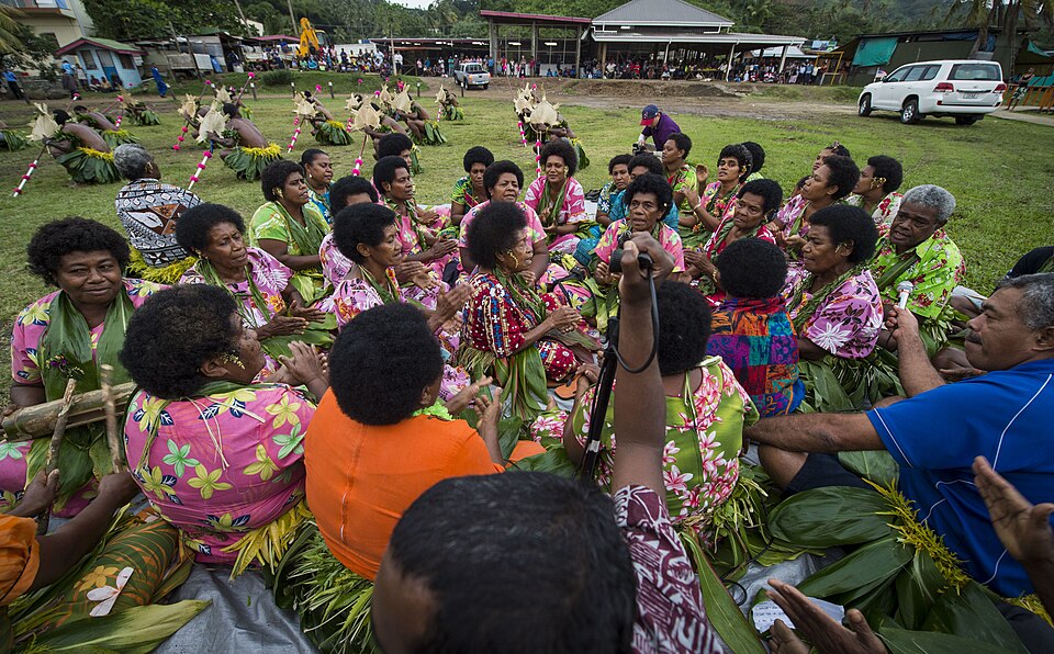 Savusavu — manufacturer and distributor portals for local businesses