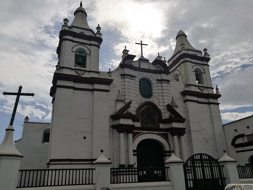 Trujillo — international and multi-region stores for local businesses