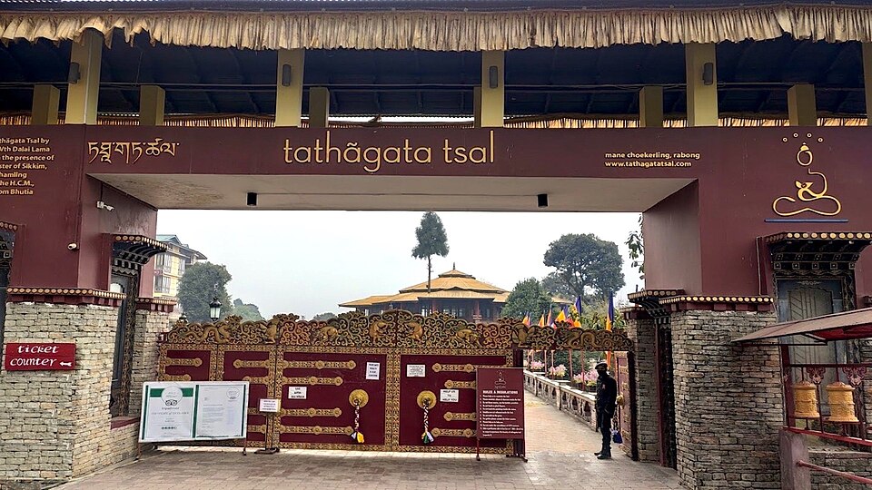 Ravangla — local market for international and multi-region stores