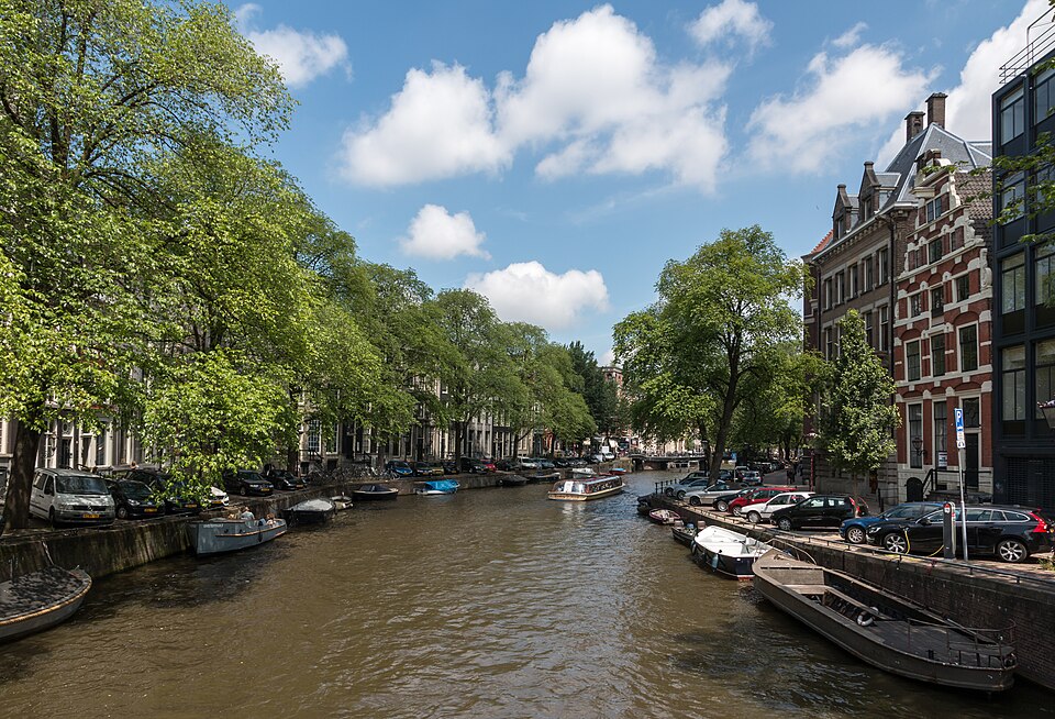 Amsterdam — multi-vendor marketplaces for local businesses