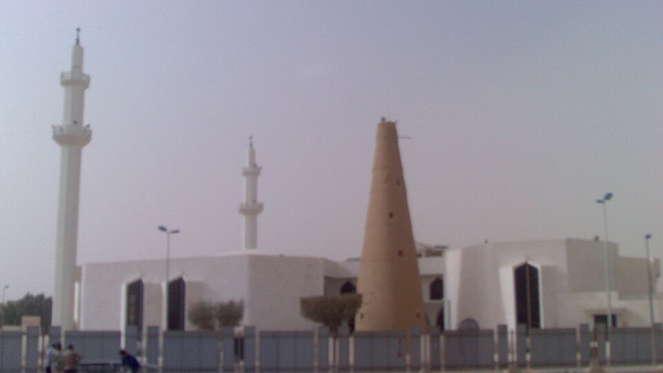 Unaizah — local market for manufacturer and distributor portals