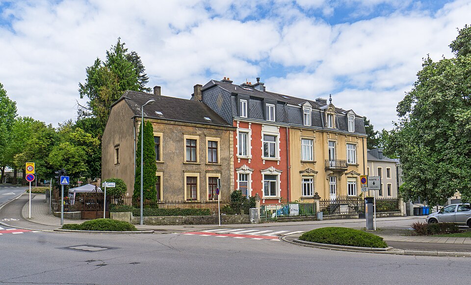 Esch-sur-Alzette — local market for international and multi-region stores