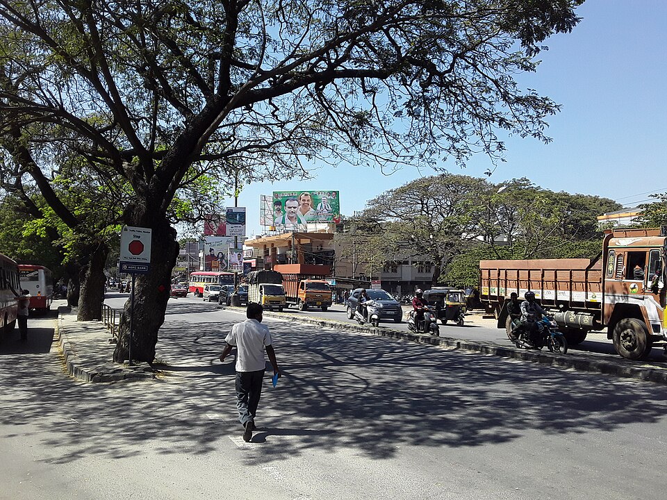 Mandya — manufacturer and distributor portals for local businesses