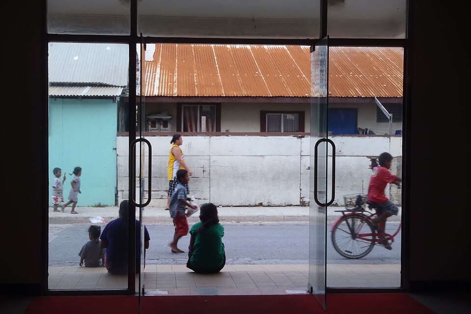 Ebeye — local market for B2B and wholesale portals