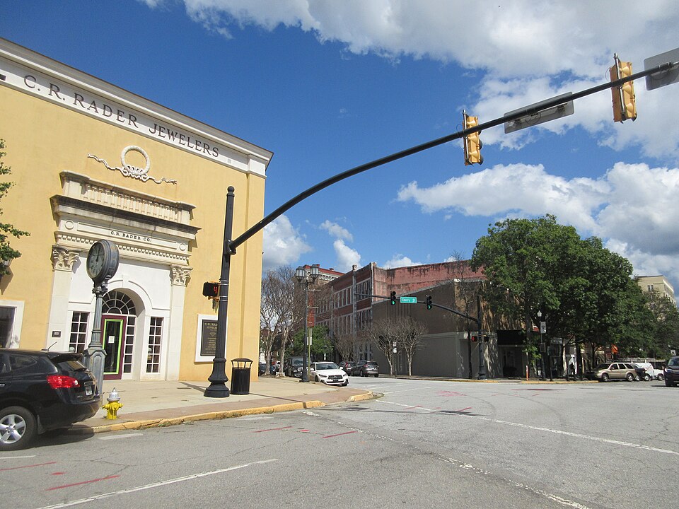 Macon — mobile commerce apps for local businesses
