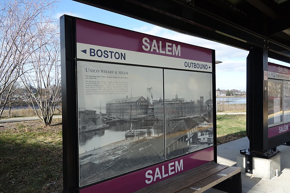 Salem — manufacturer and distributor portals for local businesses