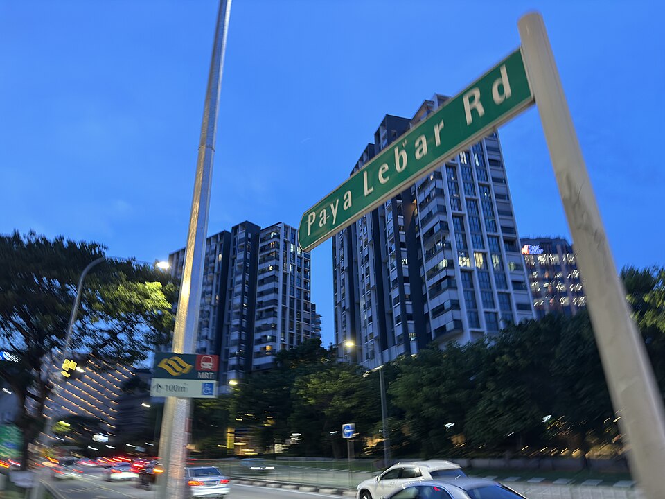 Paya Lebar — manufacturer and distributor portals for local businesses