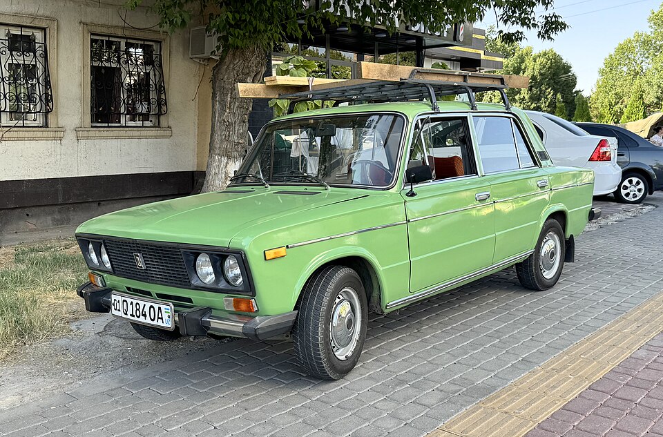 Tashkent — local market for B2B and wholesale portals