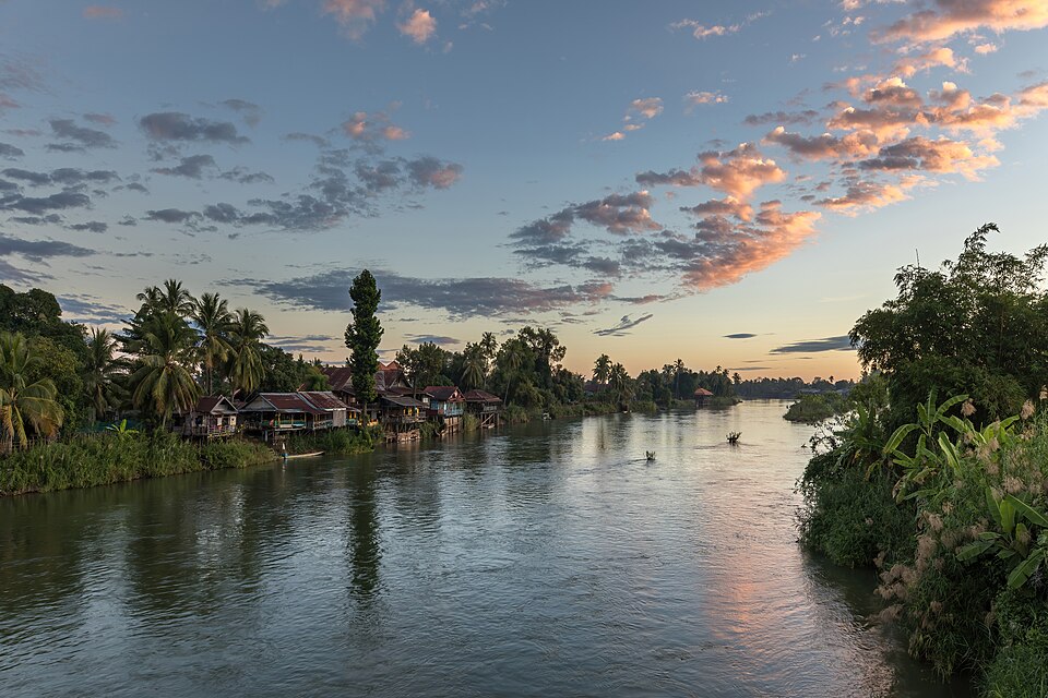 Laos — local market for manufacturer and distributor portals