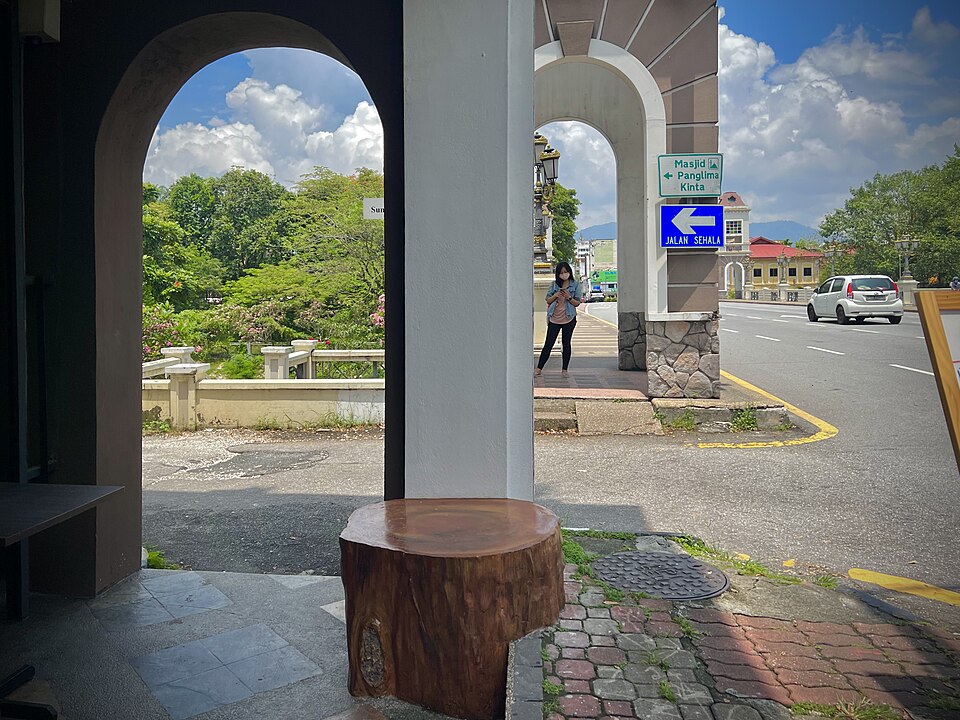 Ipoh — online stores for local businesses