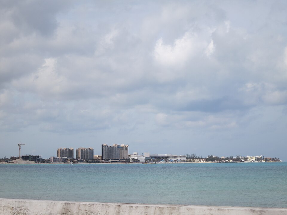 Nassau — manufacturer and distributor portals for local businesses